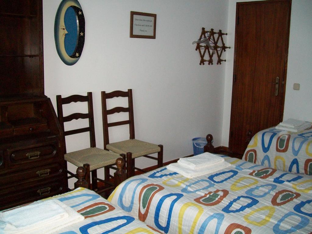 Pacheco'S Guesthouse لاغوس المظهر الخارجي الصورة